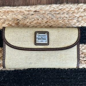 Dooney and Bourke wallet